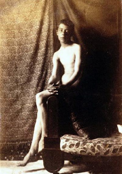 Young Boy Nude (Обнаженный мальчик), 1883-1885