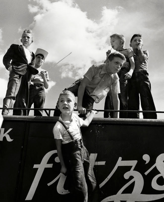 Children at the Fair (Дети на ярмарке), 1967