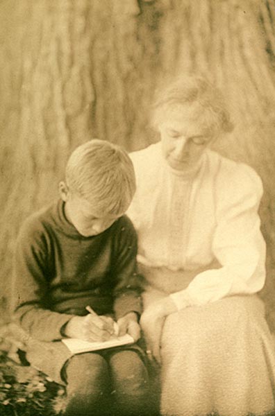 Teacher and boy (Учительница и мальчик), 1898-1929