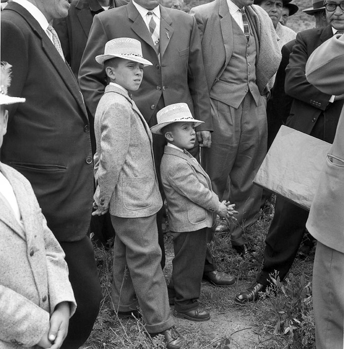 Two sons of a wealthy Colombian landowner (Сыновья богатого колумбийского землевладельца), 1961