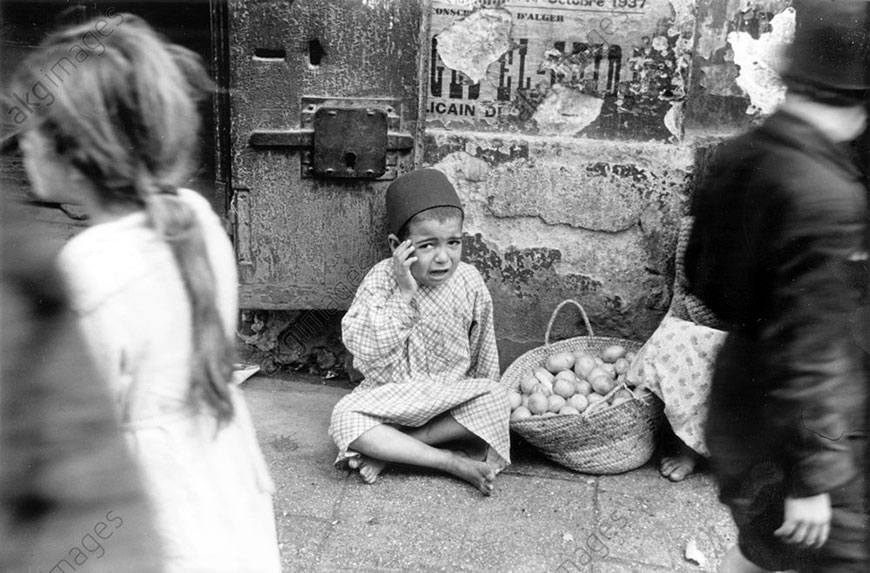 Weeping little boy (Плачущий мальчик), 1947