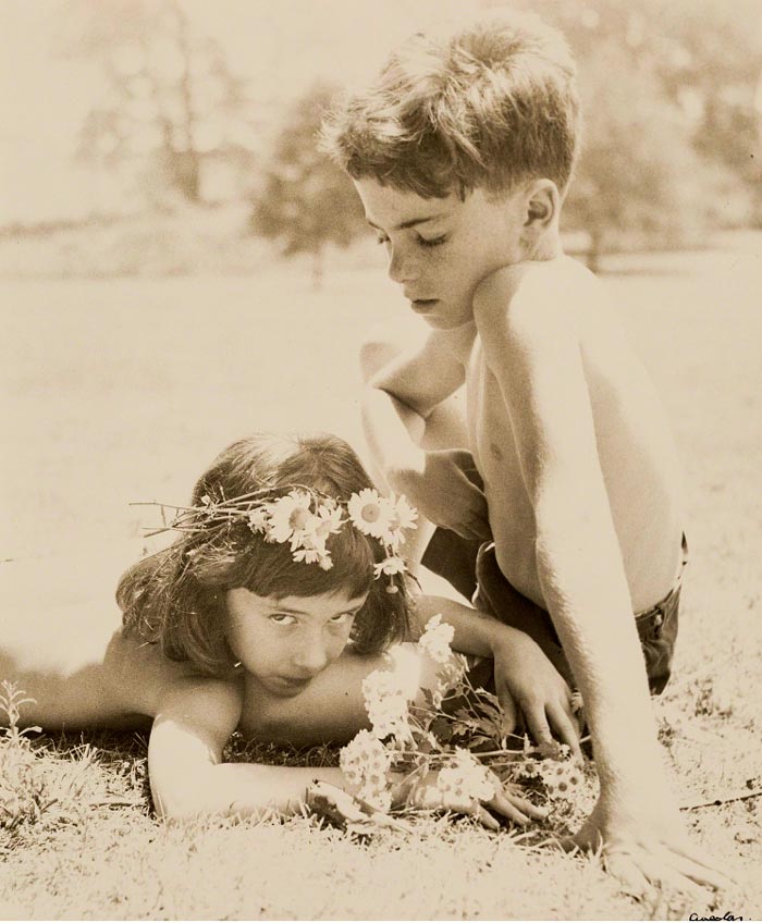 Children with Flowers (Дети с цветами), 1950s