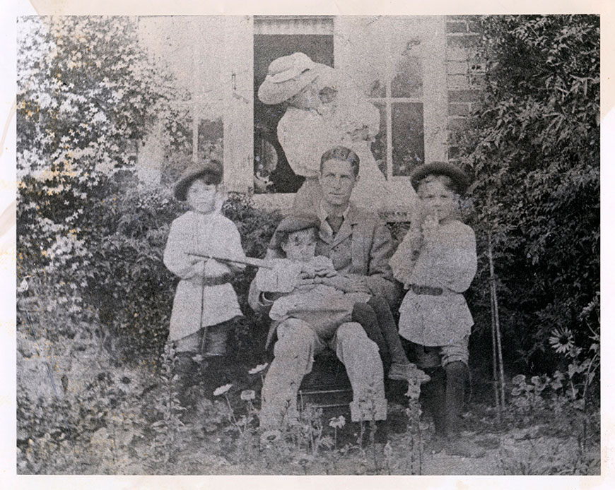 Llewelyn Davies family (Семейство Дэвис), July 1901