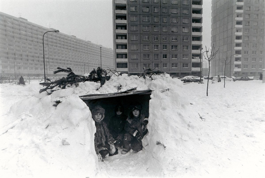Deti na sídlisku (Дети в жилом комплексе), 1985-1988