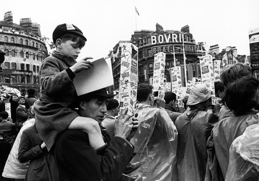 Queen Elizabeth II's Coronation Day (Коронационный день Королевы Елизаветы), 1953