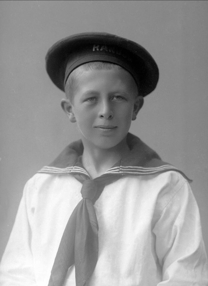 Portrett, gutt i matrosdrakt. Jens Jensen (Портрет мальчика в матросском костюме. Йенс Йенсен)