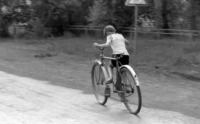 Мальчишки и велосипеды *  Boys and bicycles