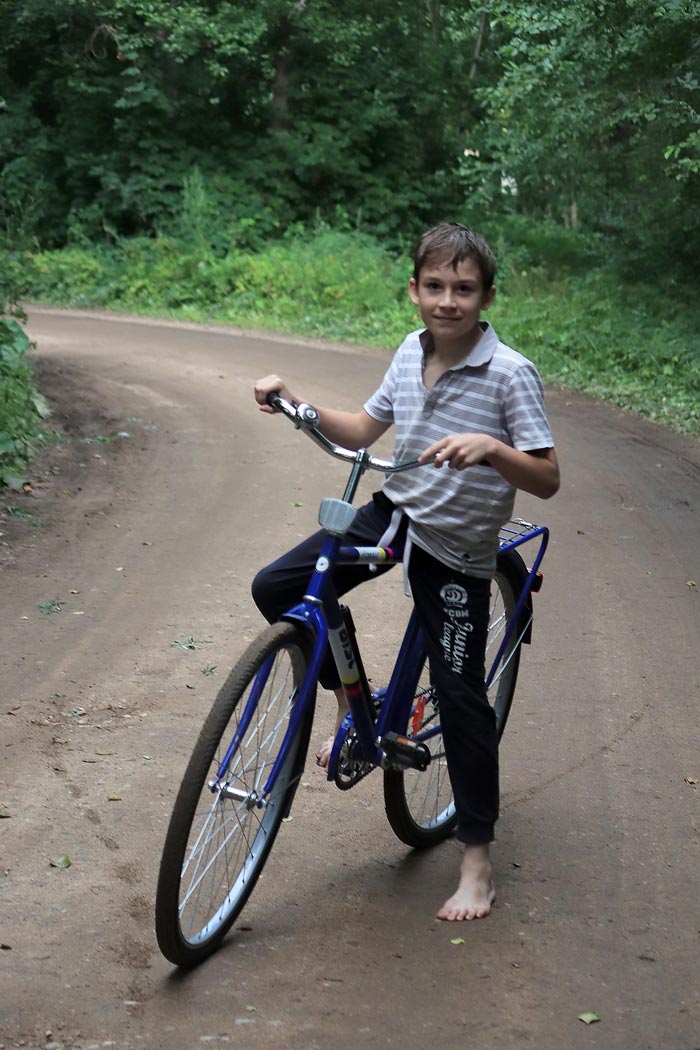 Мальчишки и велосипеды *  Boys and bicycles