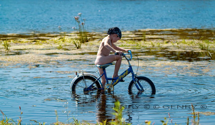 Мальчишки и велосипеды *  Boys and bicycles