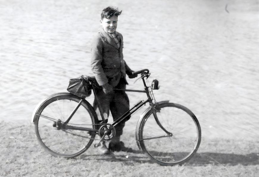 Мальчишки и велосипеды *  Boys and bicycles