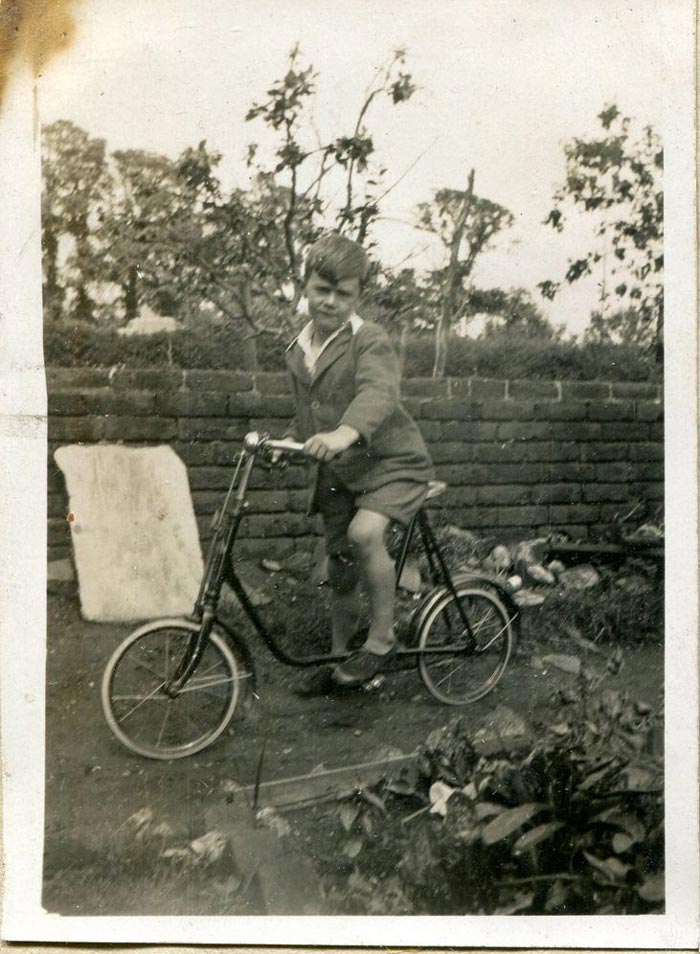 Мальчишки и велосипеды *  Boys and bicycles