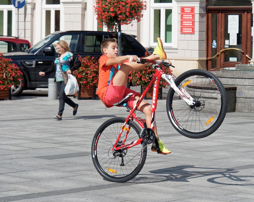 Мальчишки и велосипеды *  Boys and bicycles