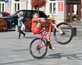Мальчишки и велосипеды *  Boys and bicycles