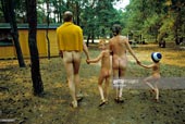 Nudist beach and camping groung at Motzener Lake / Нудистский пляж и кемпинг на озере Моценер