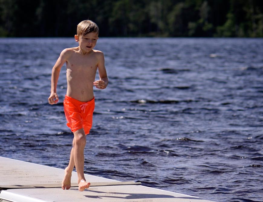 Boy running (Бегущий мальчик), 2020