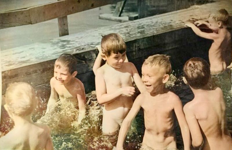 Children bathe in the Nile (Дети купаются в Ниле), 1897