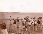 Children from the Seaside Hospital / Дети из детской больницы
