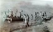 A swim in Lake Erie / Купание в озере Эри