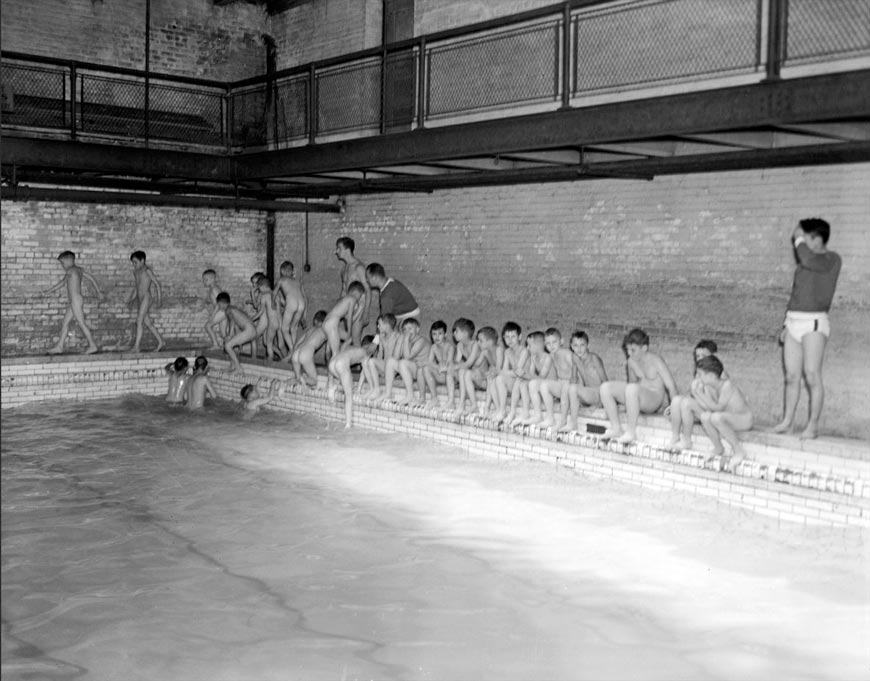 YMCA (ИМКА)