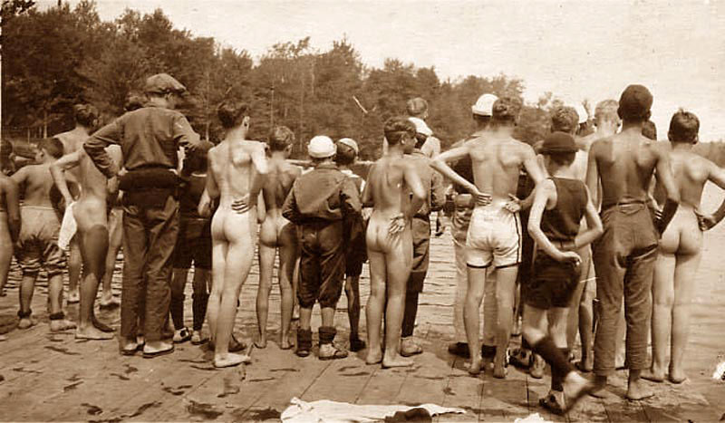 Summer Camp (Летний лагерь), 1940s USA