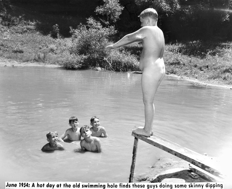 Boys skinny dipping (Мальчишки, купающиеся нагишом), June 1954