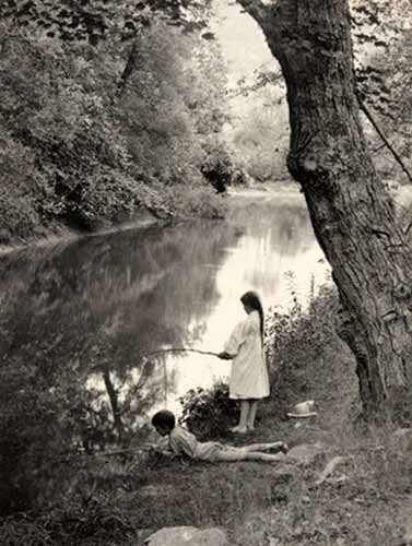 Young Anglers (Юные рыболовы), 1896