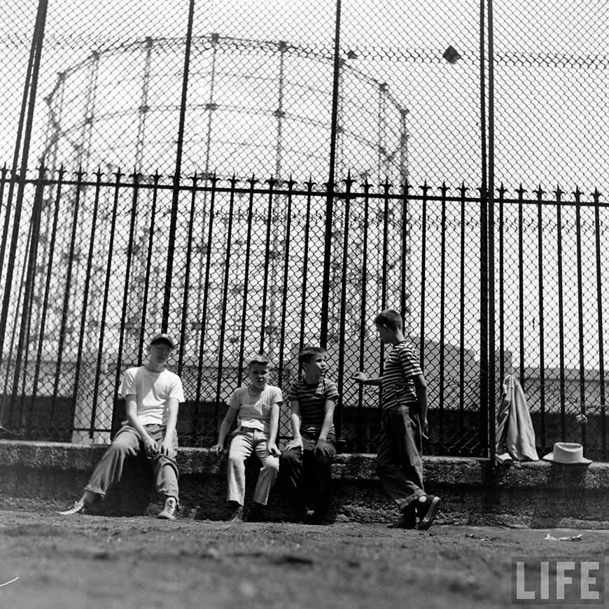 N.Y. Boys' Summer Home, New York (Лето нью-йоркских мальчишек), July 1948