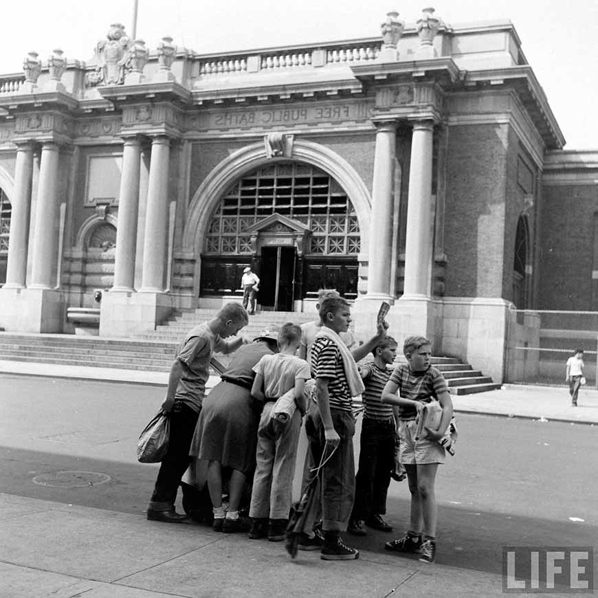 N.Y. Boys' Summer Home, New York (Лето нью-йоркских мальчишек), July 1948