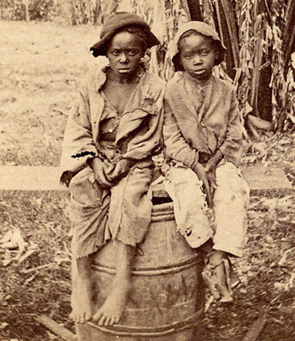 Two boys at the side of the road (Два мальчика на обочине дороги), 1899