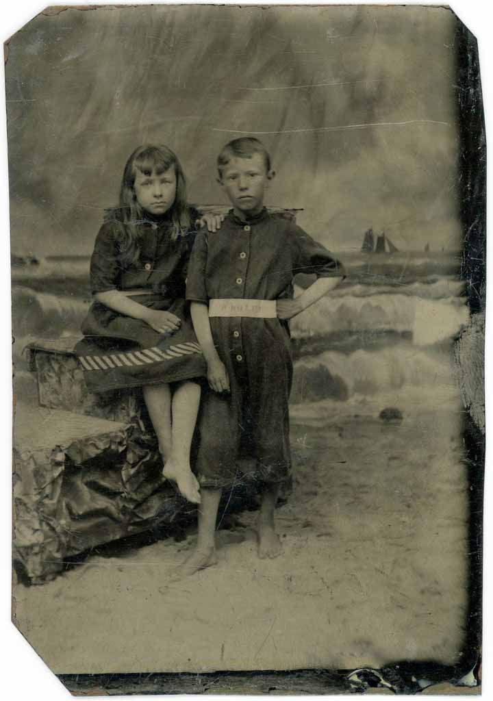 Portrait of a Boy, possibly D. Doyle, and Unknown Girl (Портрет мальчика, возможно Д. Дойла, и неизвестной девочки), c.1895