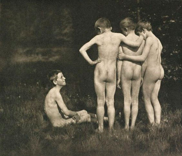 Nude Boys (Нагие мальчики), c.1900