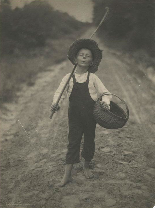 The barefoot boy (Босоногий мальчик), 1860-1920