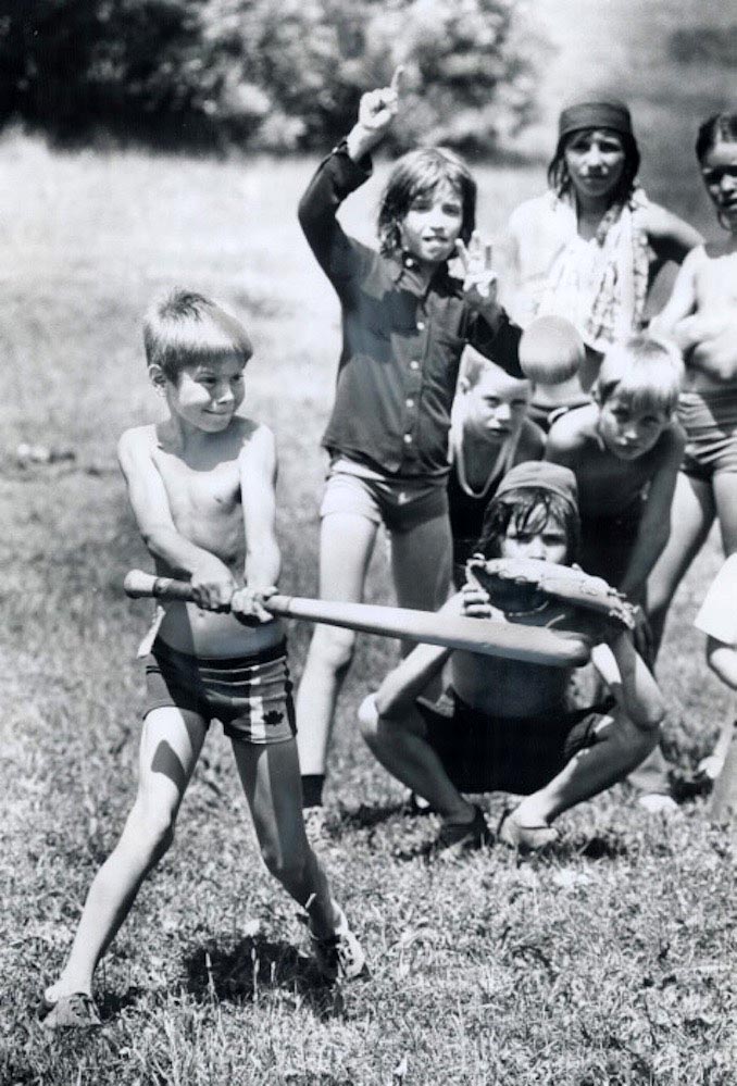 Summer Camp Regent Park (Летний лагерь Реджент Парк), 1975