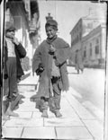 Boy smoking a cigarette / Мальчик курит сигарету