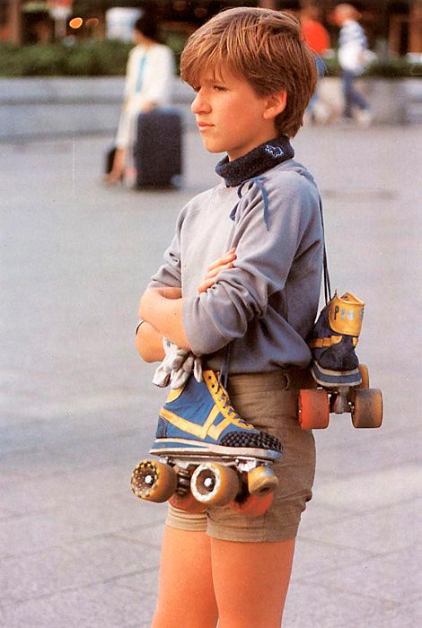 Roller skates (Катающийся на роликах), 1970s