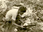 Мальчик с кокосовым орехом / Boy with coconut