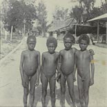 Vier kinderen / Четверо детей