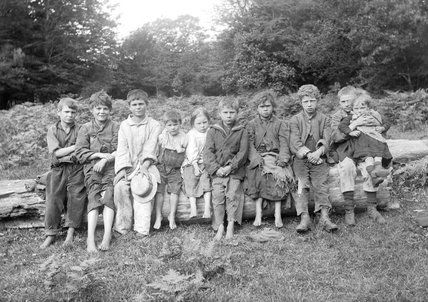 Gypsy children (Цыганята) 