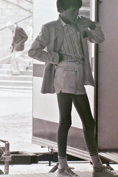 Well-dressed boy in the Tuileries (Нарядный мальчик в Тюильри), 1980s