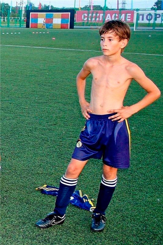 Boy soccer player (Мальчик-футболист), 2010-2020