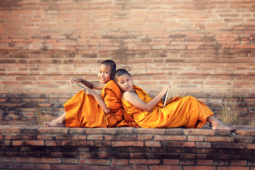 [Two young Buddhist monks (Два юных буддистких монаха)], 2016