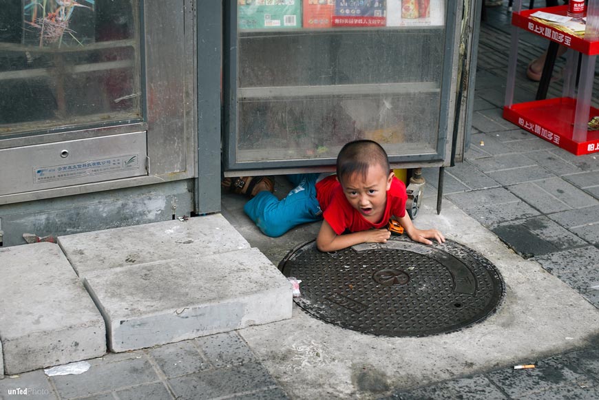 孩子的天性之一就是“放着好好的路不走 (Один из инстинктов детей — «никогда не ходить проторенными дорогами»), 2015