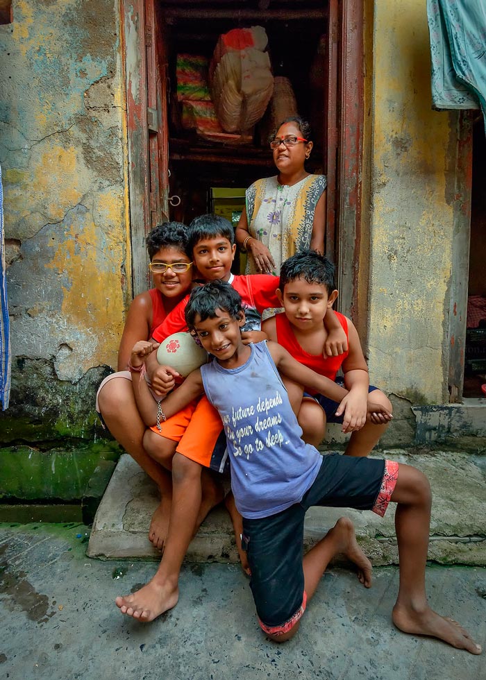 Kumartuli gang (Ватага из Кумартули), 2016