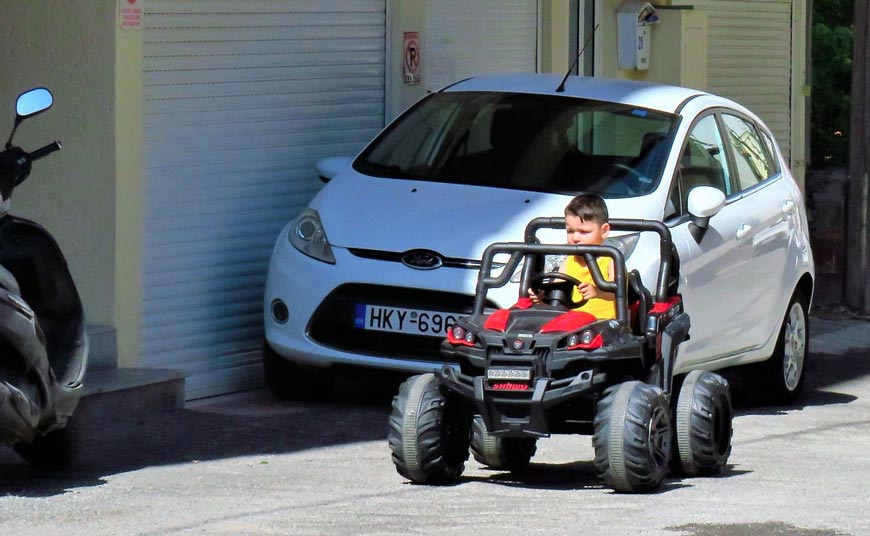 Young serious driver (Юный серьёзный водитель), 2022