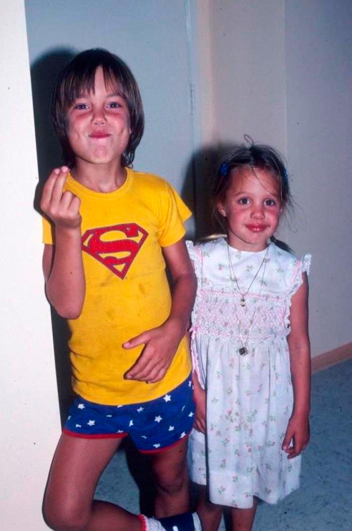 Angelina Jolie (Voight) and her brother James (Анджелина Джоли и ее брат Джеймс), 1980