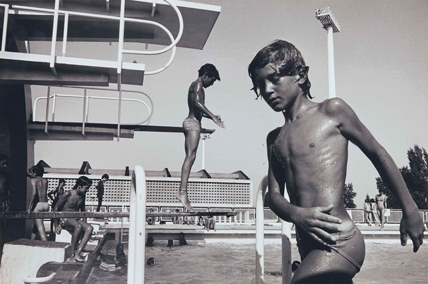 La piscine d'Arles (Бассейн в Арле), 1957