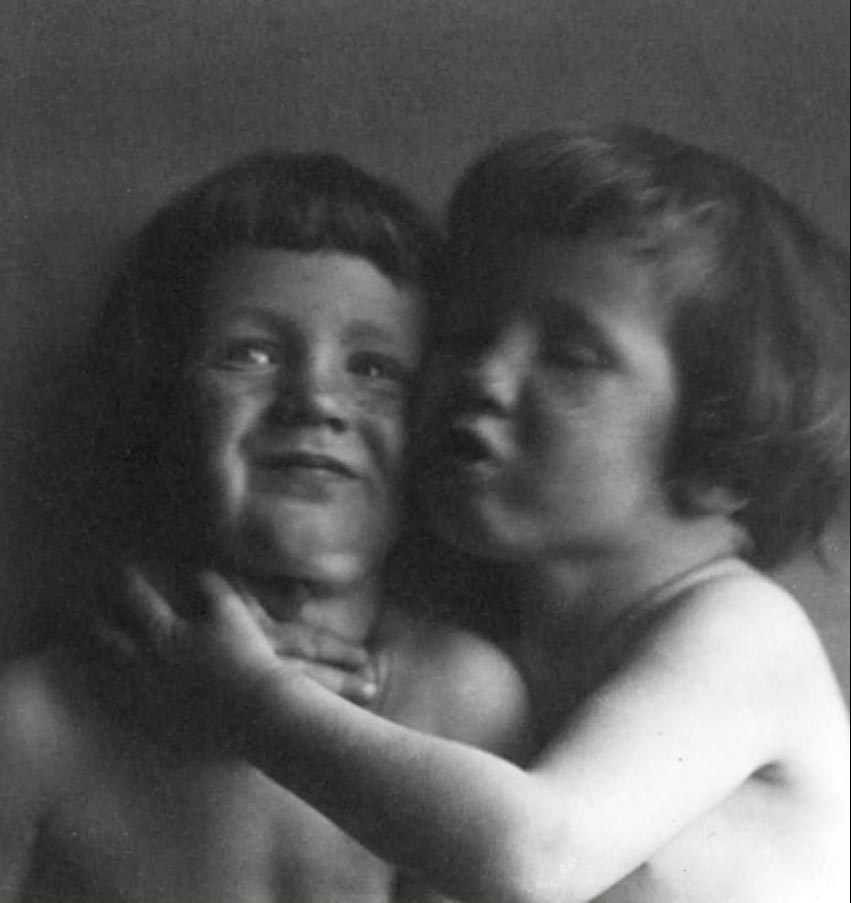 The Kiss (Поцелуй), 1919