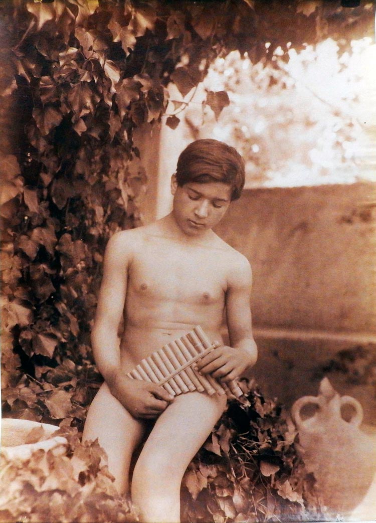 Giovane Siciliano e flauto (Юный сицилиец и флейта), c.1920