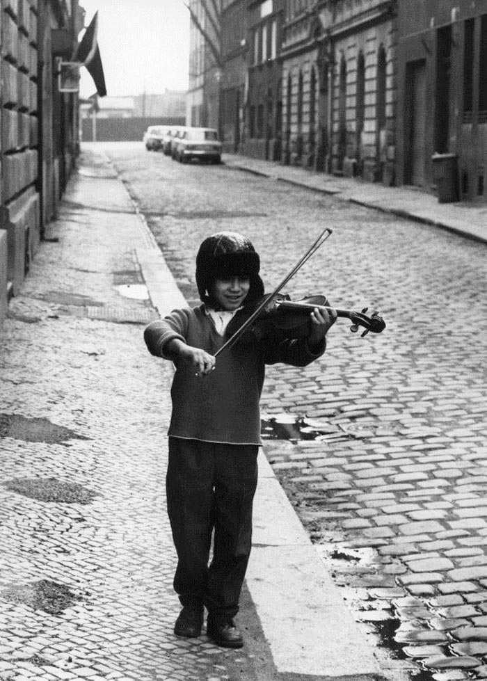 Ze souboru Pražské příběhy (Из архива пражских рассказов), 1982