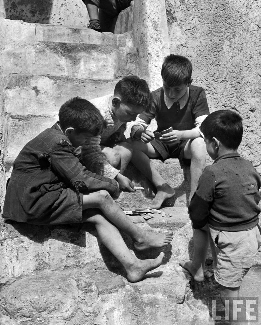 Boys Playing Cards (Мальчики, играющие в карты), 1947